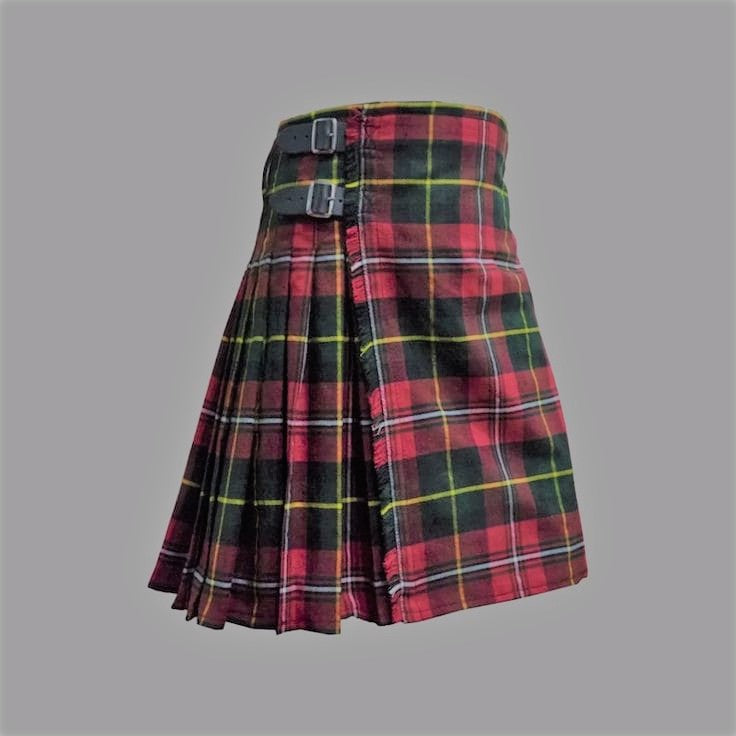 Scottish Heritage with Customizable Sporran and Tartan Kilt